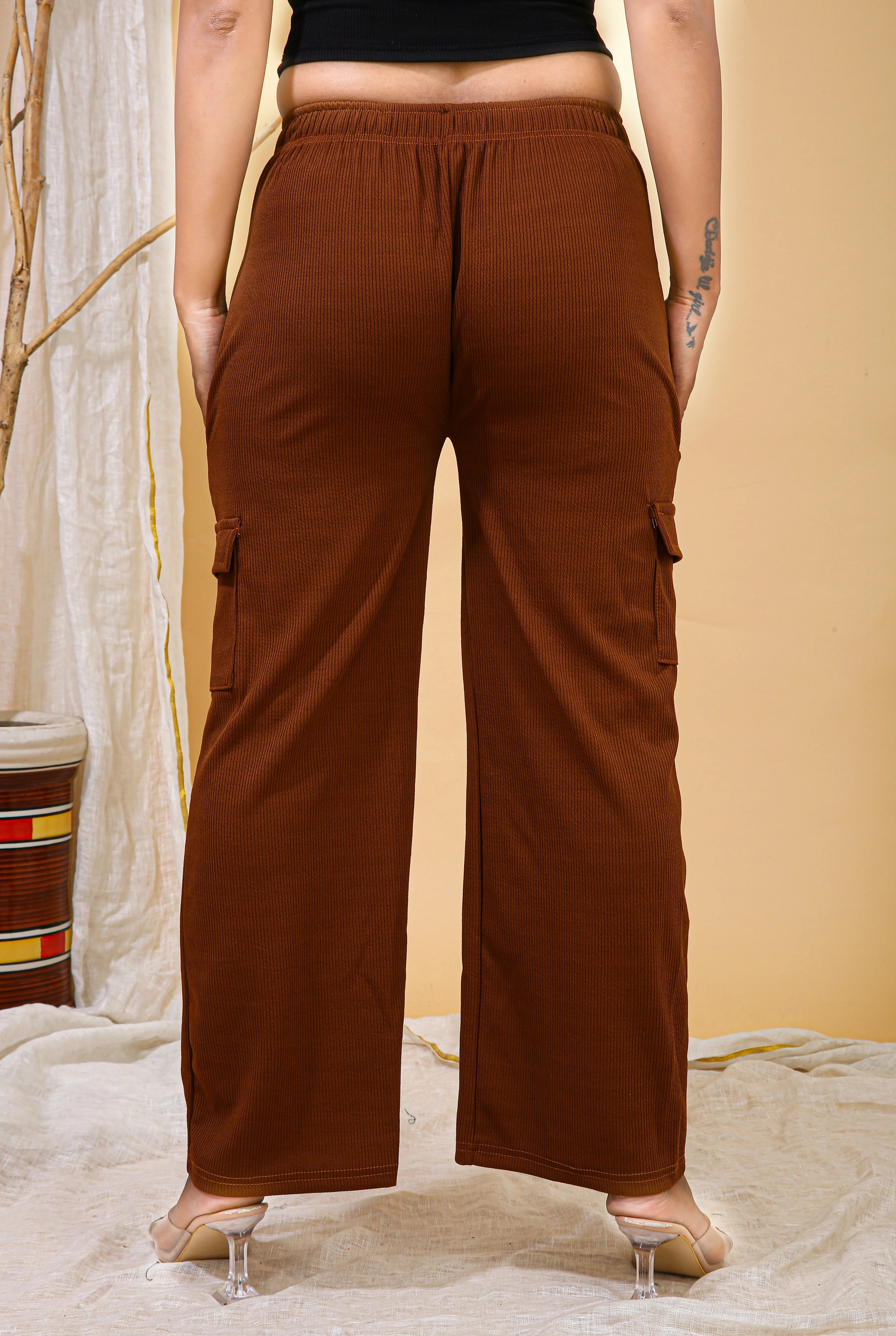 Mocha Cotton-Blend Trendy Cargo Pant